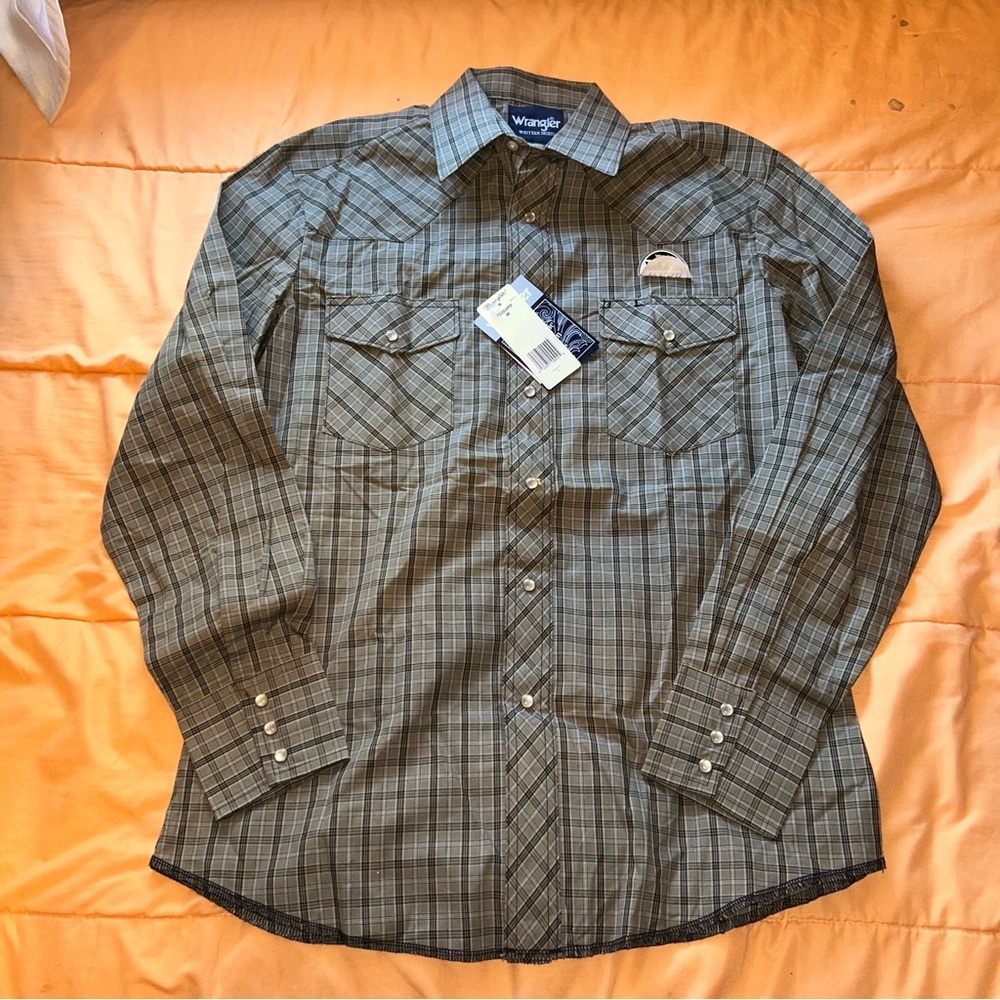 Wrangler snap on button vintage western top